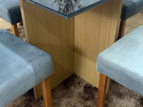Mesa de Jantar Helo 1.20x0.90 Com 4 Cadeiras Jasmim - Freijó/Preto/Cinza Veludo - Imagem 3