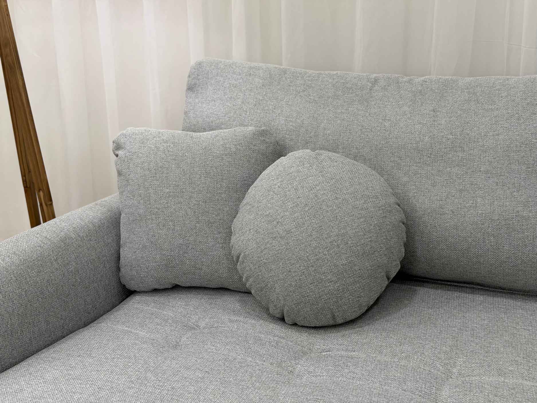 Sofa Cama Organ Molas Ensacadas 2.30m - Cinza Linho/Marrom Courino - Imagem 5